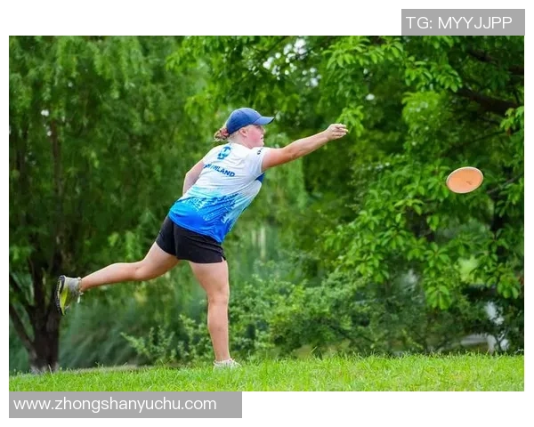 飞盘飞扬：成都飞盘队成长历程的真实记录与感人故事